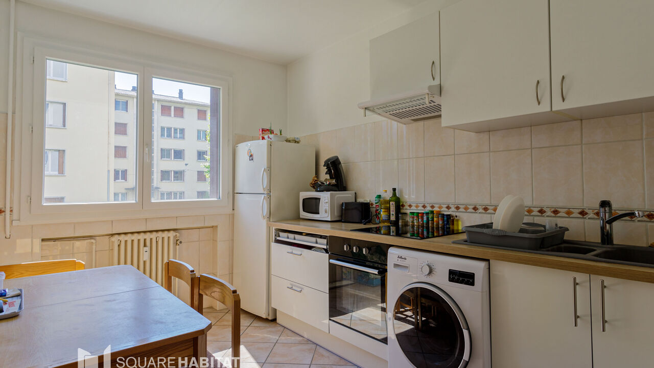 appartement 3 pièces 61 m2 à vendre à Chambéry (73000)