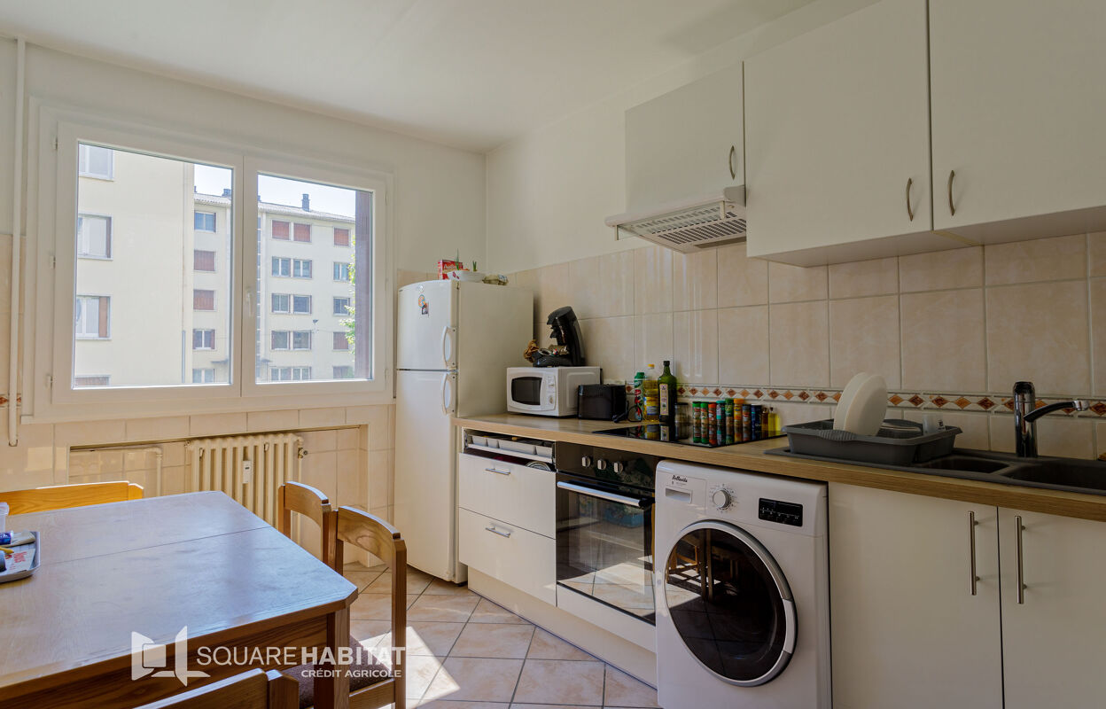 appartement 3 pièces 61 m2 à vendre à Chambéry (73000)