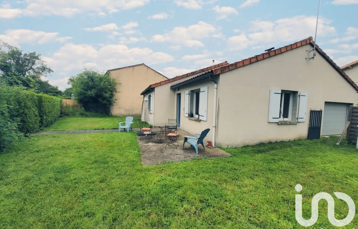 maison 4 pièces 99 m2 à vendre à Parthenay (79200)