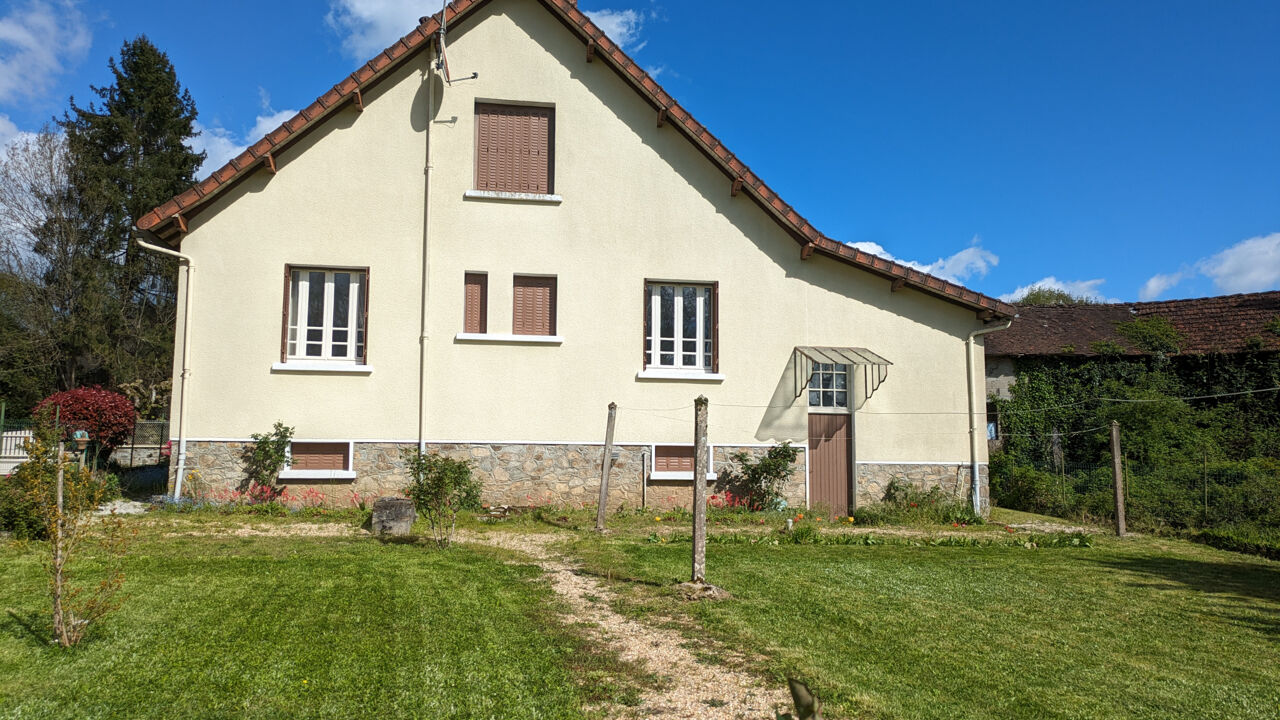 maison 5 pièces 88 m2 à vendre à Châlus (87230)