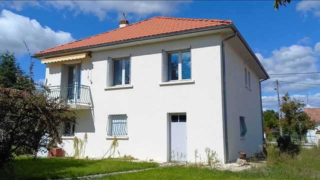 maison 4 pièces 115 m2 à vendre à Ribérac (24600)