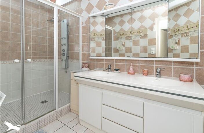 Maison en pierre de 4 pièces principales — photo 5