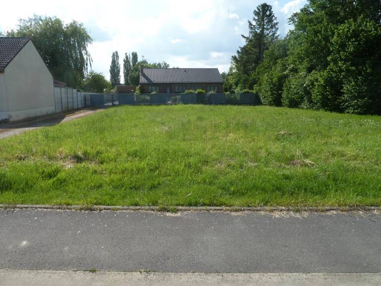 Terrain à bâtir à vendre à CAGNONCLES — photo 1