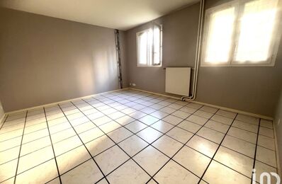 vente appartement 164 000 € à proximité de Villepreux (78450)