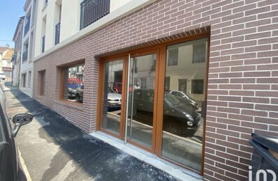 vente commerce 204 000 € à proximité de La Norville (91290)