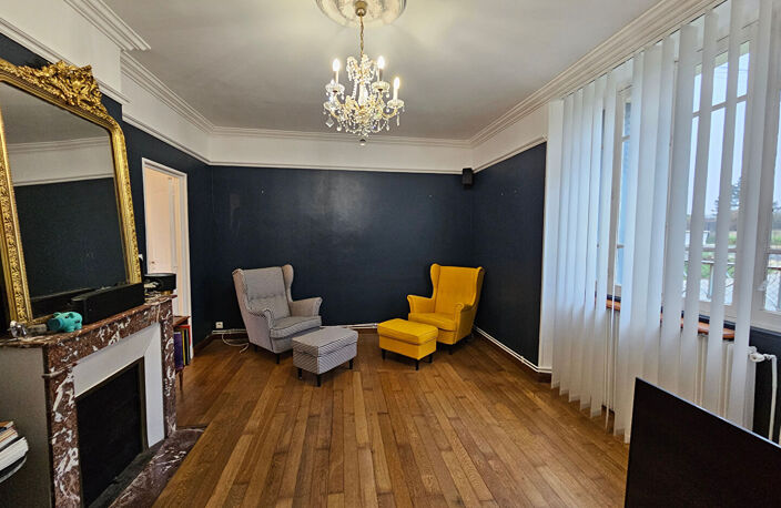 Maison secteur COULOMMIERS 6 pièces 195 M² — photo 4