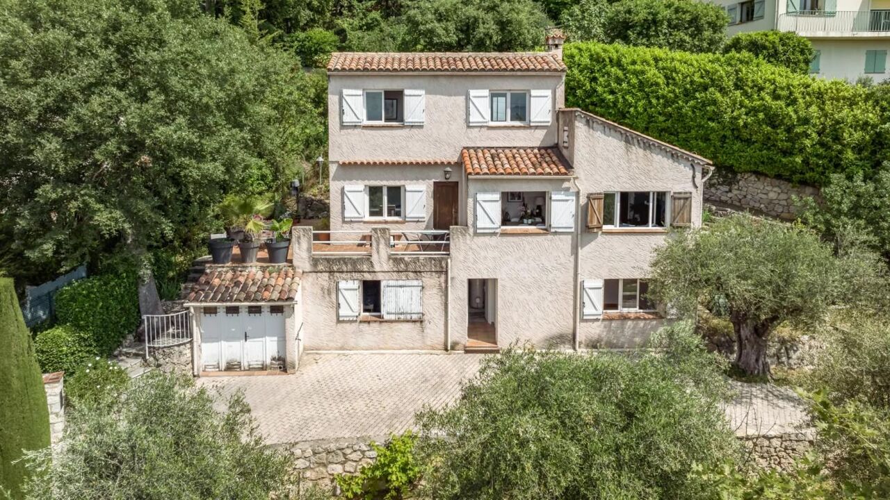 maison 4 pièces 93 m2 à vendre à Grasse (06130)