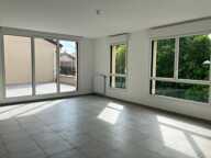 Appartement À Vendre — photo 2