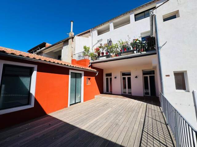 Appartement À Vendre — photo du bien