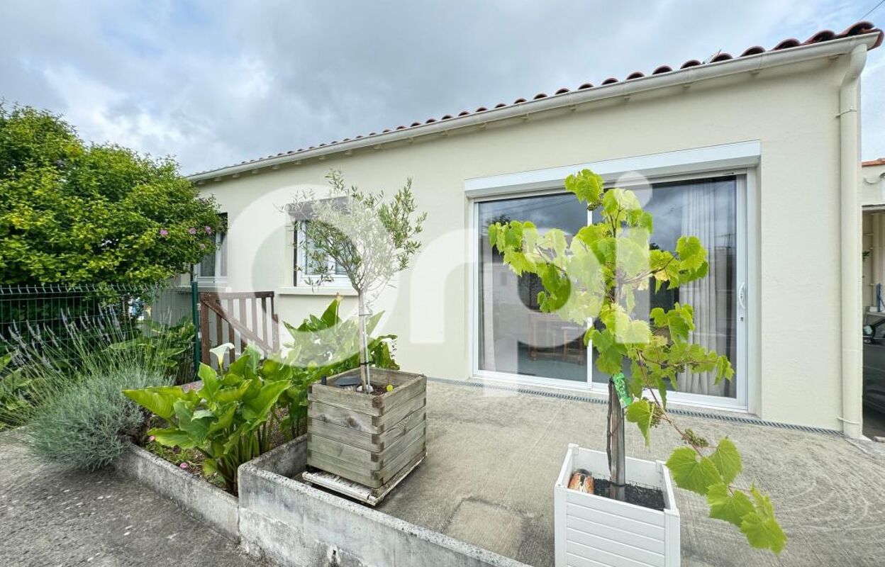 maison 4 pièces 64 m2 à vendre à Saintes (17100)