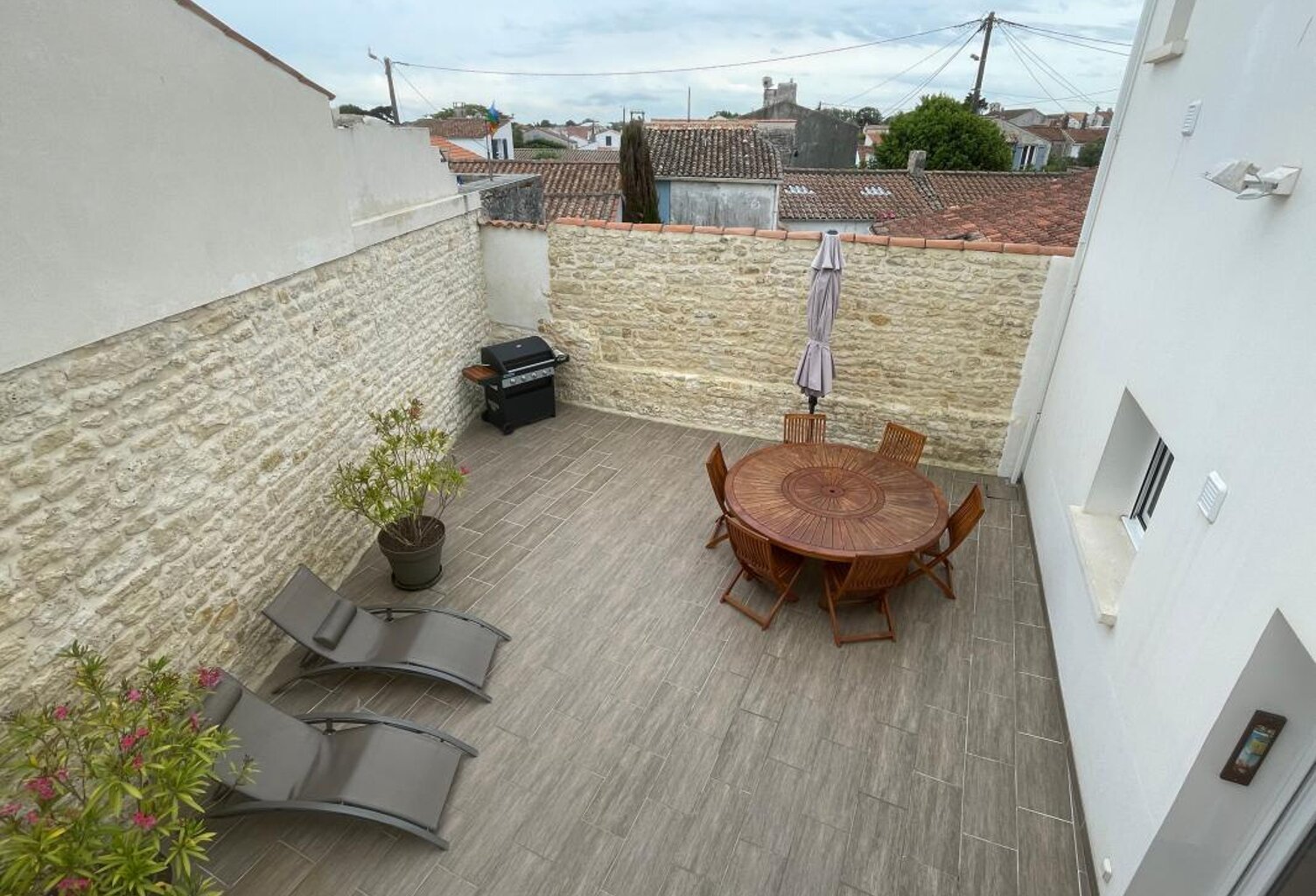 Maison À Vendre — photo 1