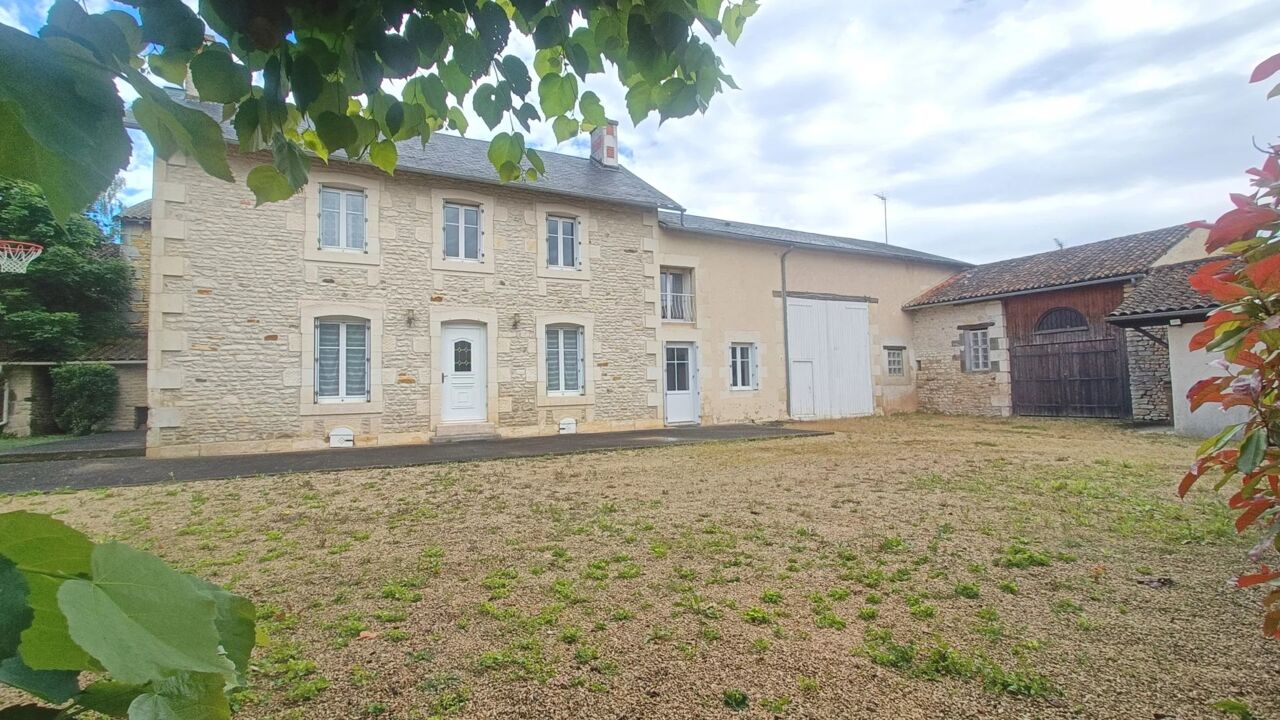 maison 6 pièces 152 m2 à vendre à Villiers (86190)