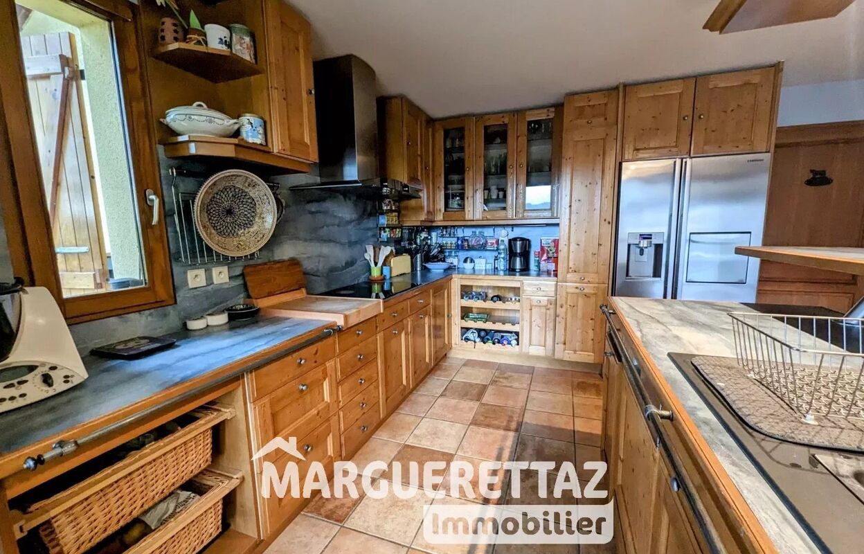 maison 6 pièces 205 m2 à vendre à Viuz-en-Sallaz (74250)