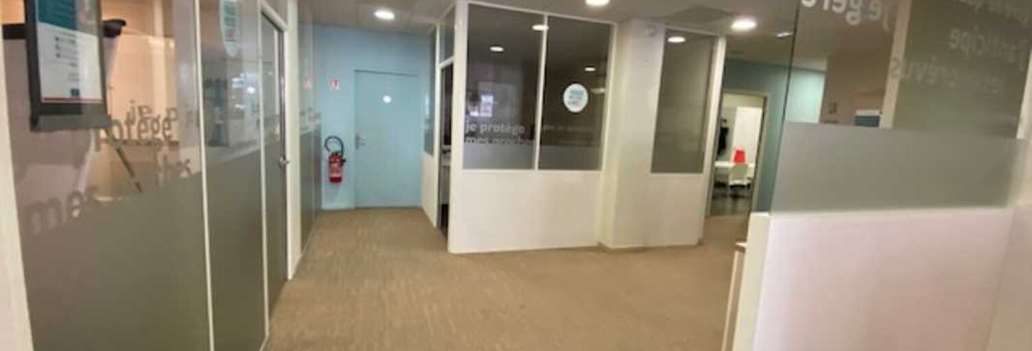 Commerce  290 m² à louer à Lorient (56100)