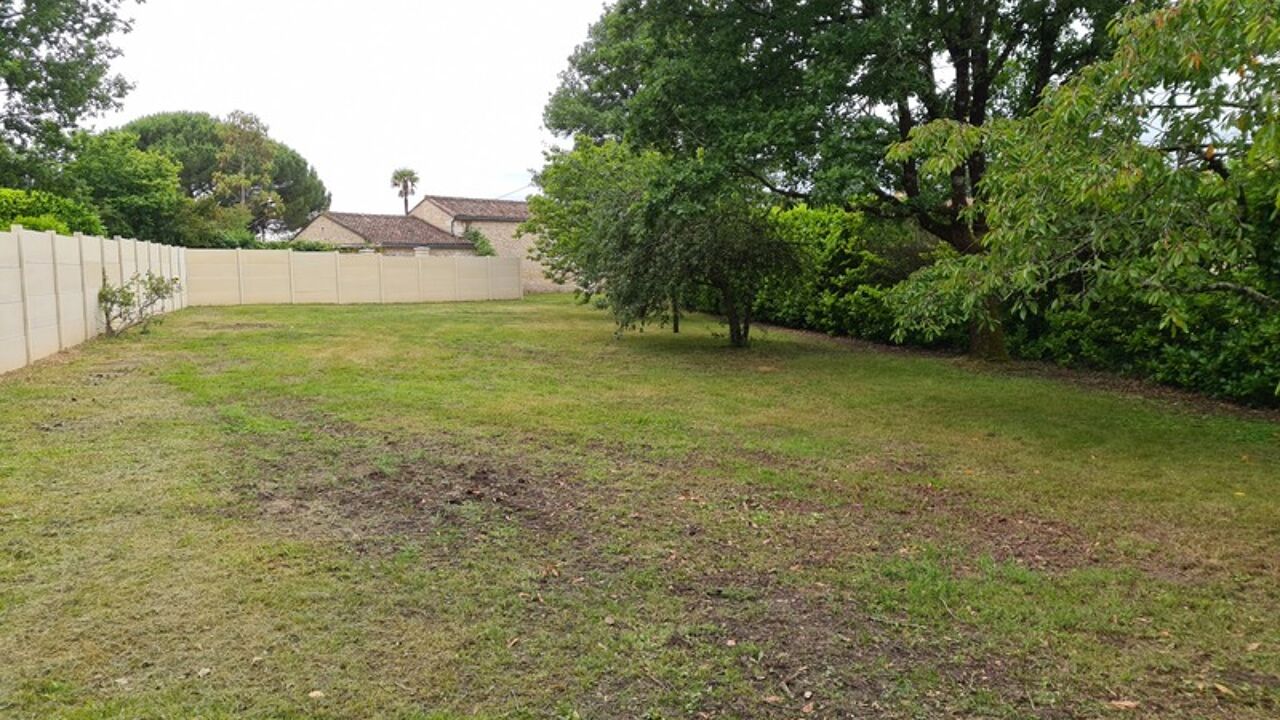 terrain  pièces 1192 m2 à vendre à Saint-Yrieix-sur-Charente (16710)