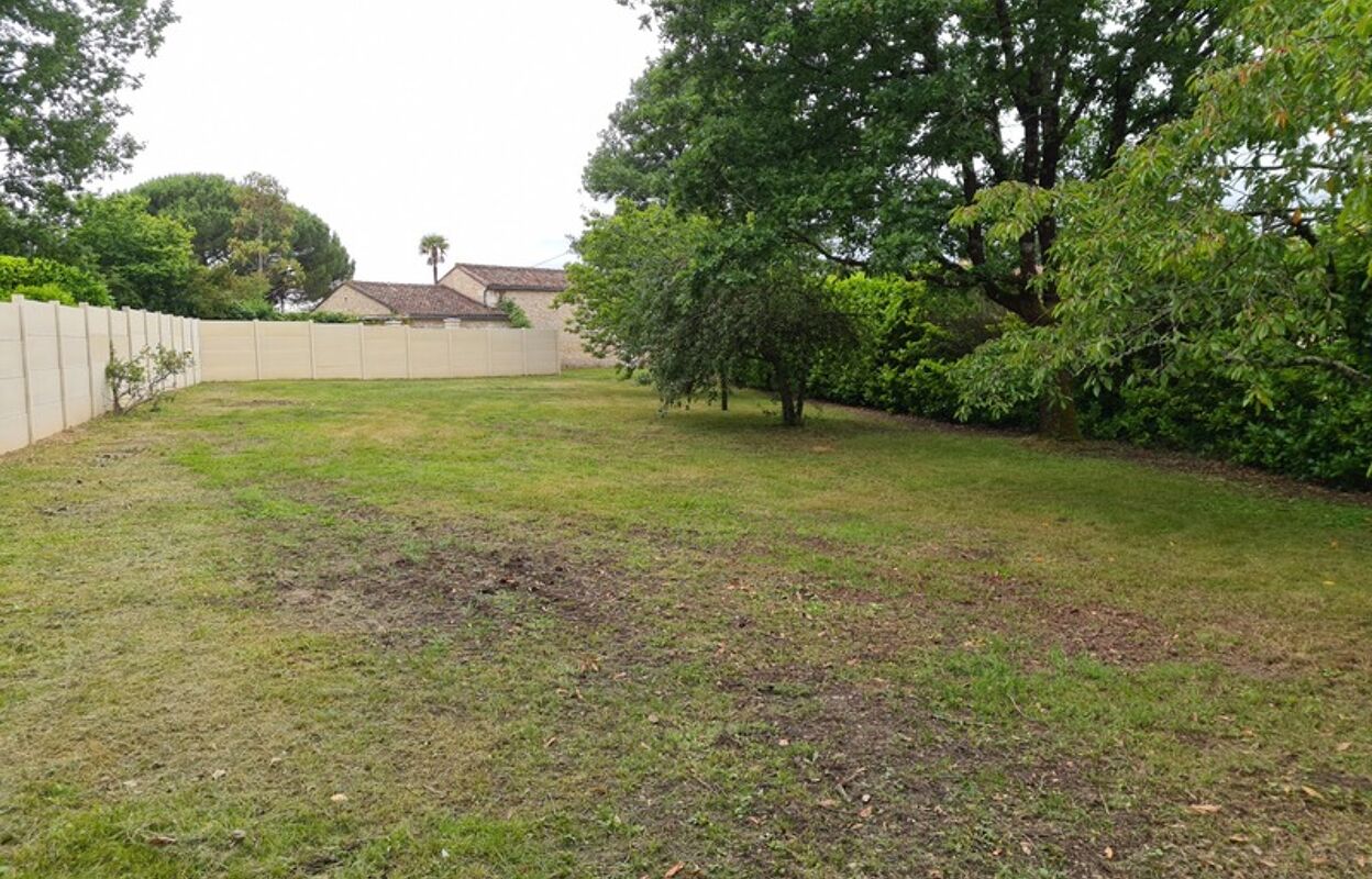 terrain  pièces 1192 m2 à vendre à Saint-Yrieix-sur-Charente (16710)