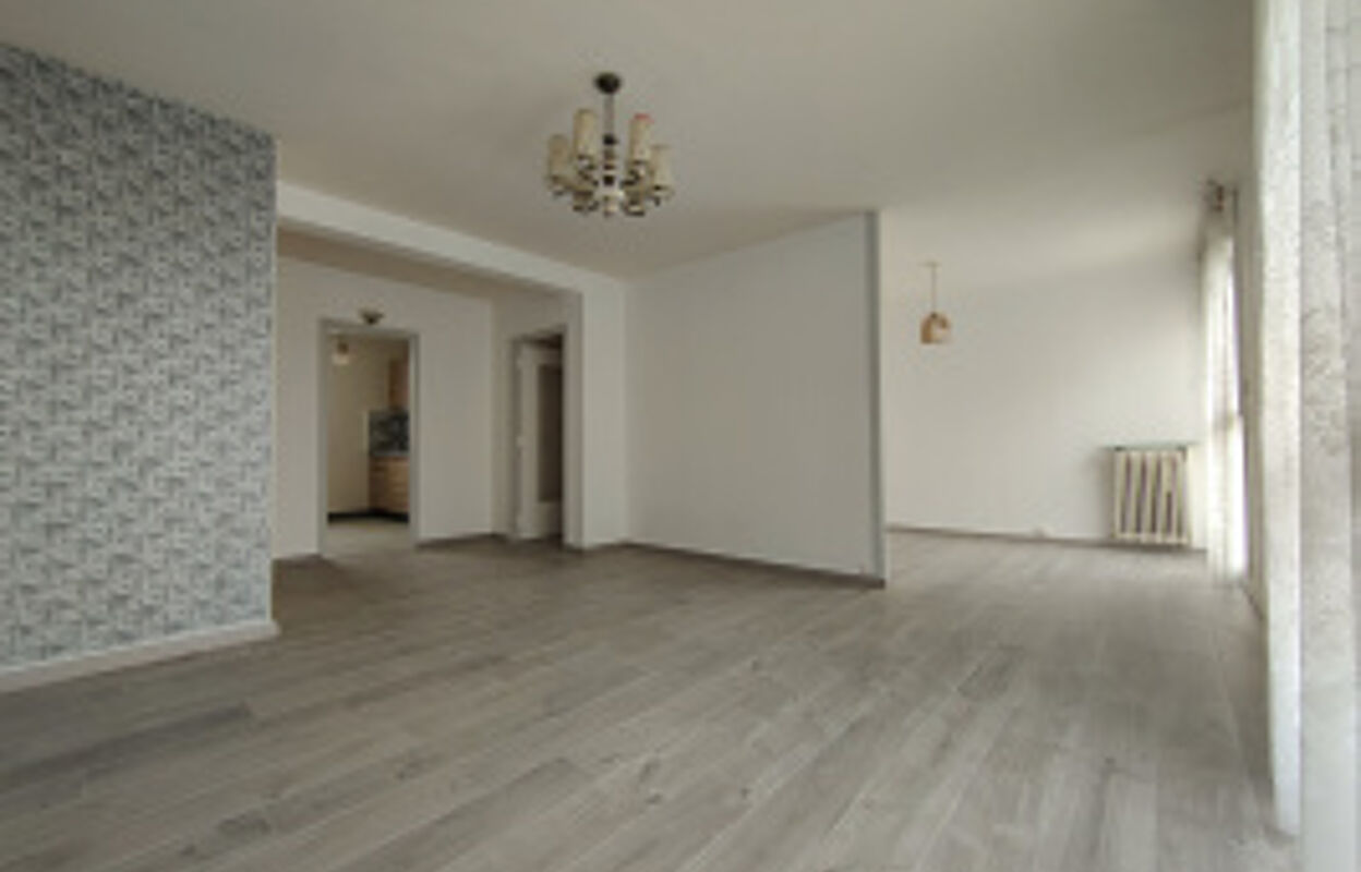 appartement 4 pièces 78 m2 à vendre à Beauvais (60000)