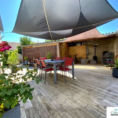 Maison 7 pièces 830000 €