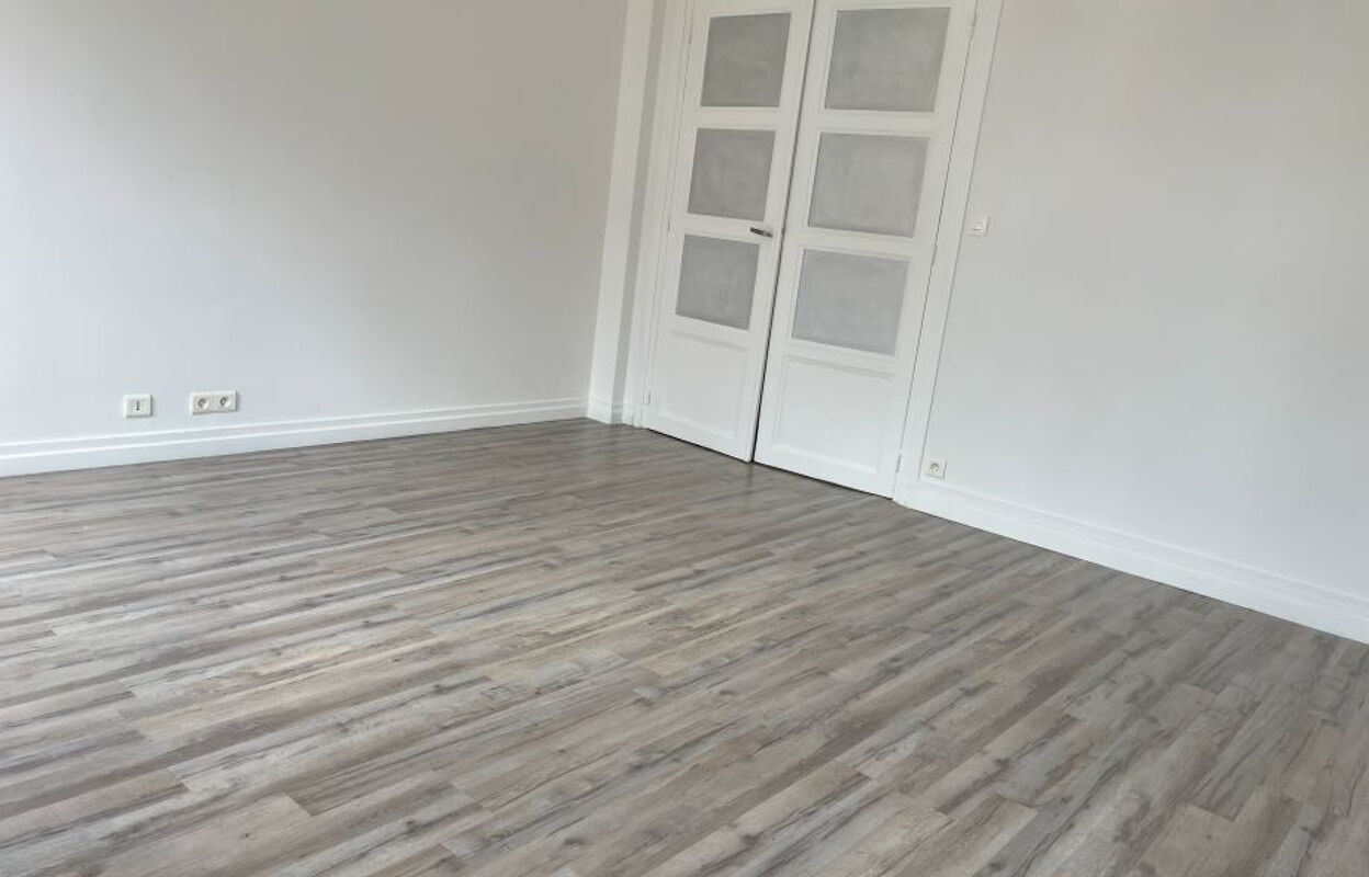 appartement 3 pièces 80 m2 à vendre à Beauvais (60000)