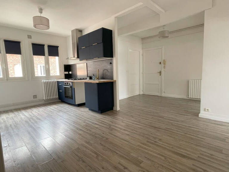 À acheter 148500 EUR à Beauvais : grand appartement F2 — photo 1