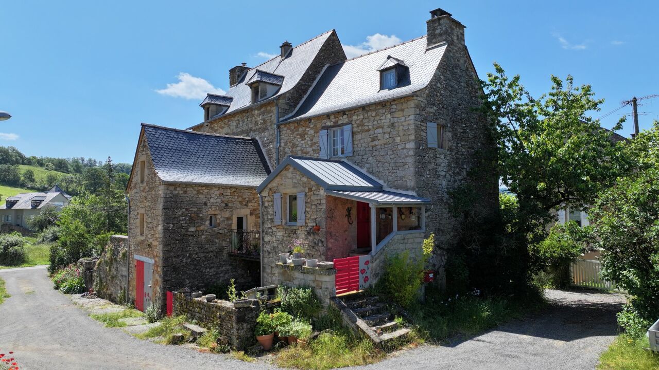 maison 5 pièces 145 m2 à vendre à Marcillac-Vallon (12330)