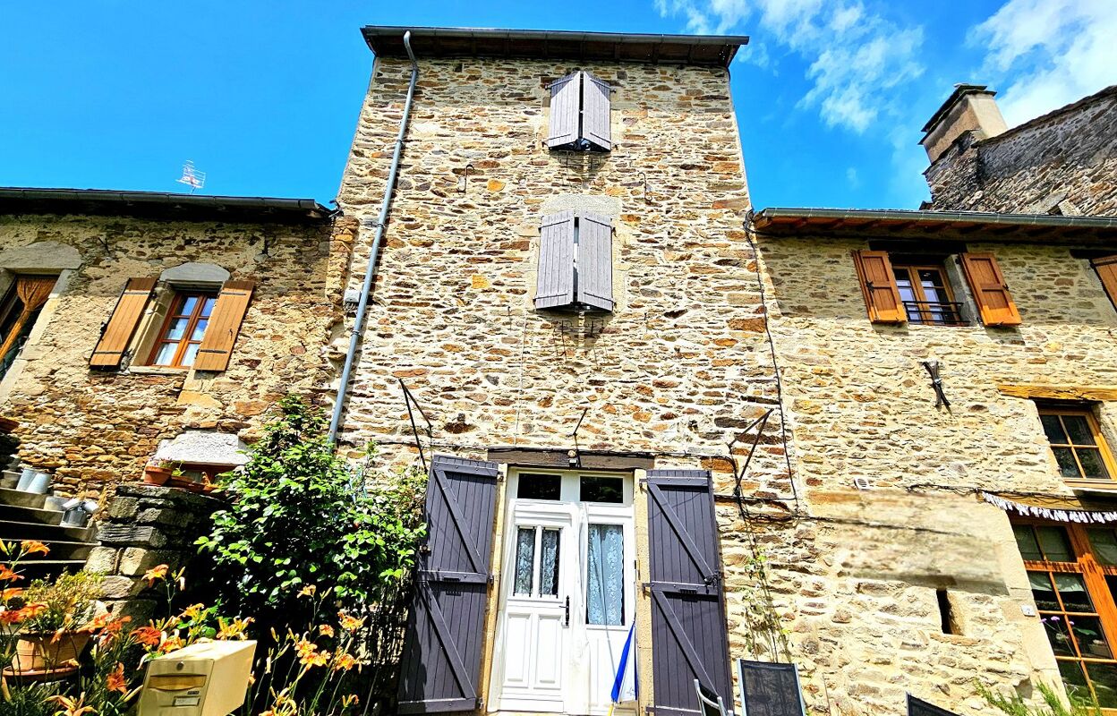 maison 8 pièces 201 m2 à vendre à Sauveterre-de-Rouergue (12800)