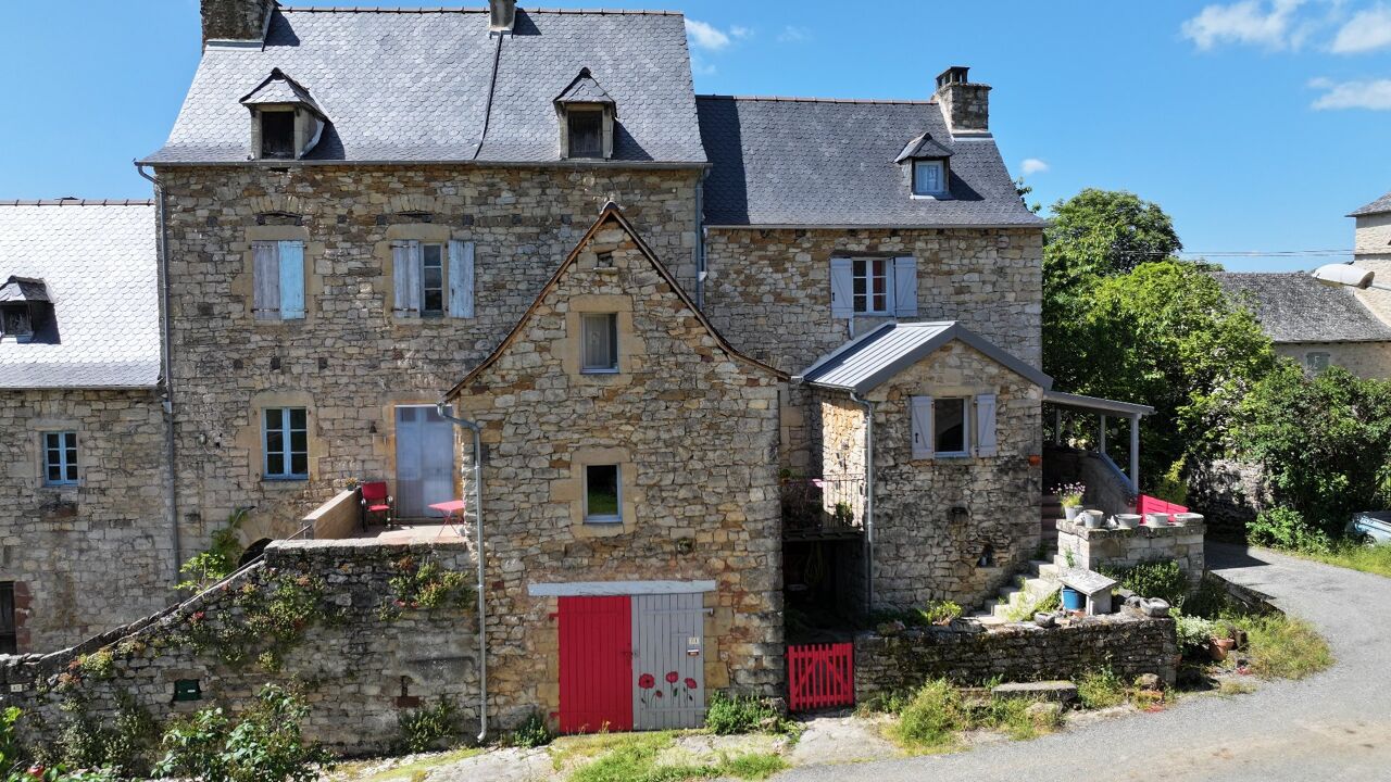 maison 5 pièces 145 m2 à vendre à Marcillac-Vallon (12330)