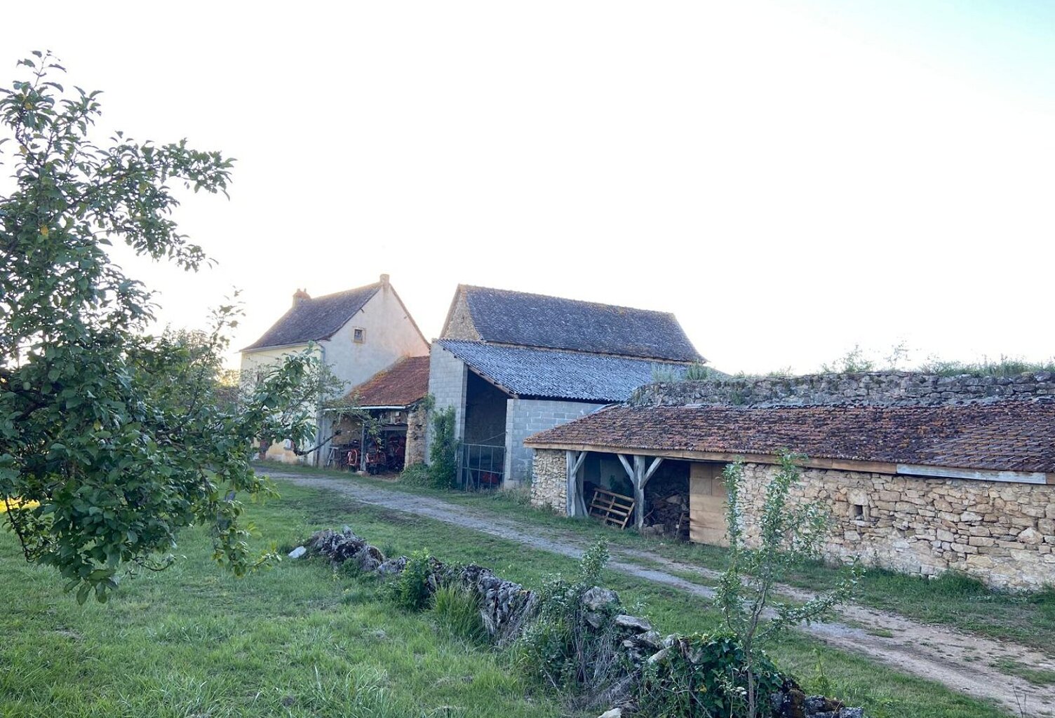 Corps de ferme — photo 1