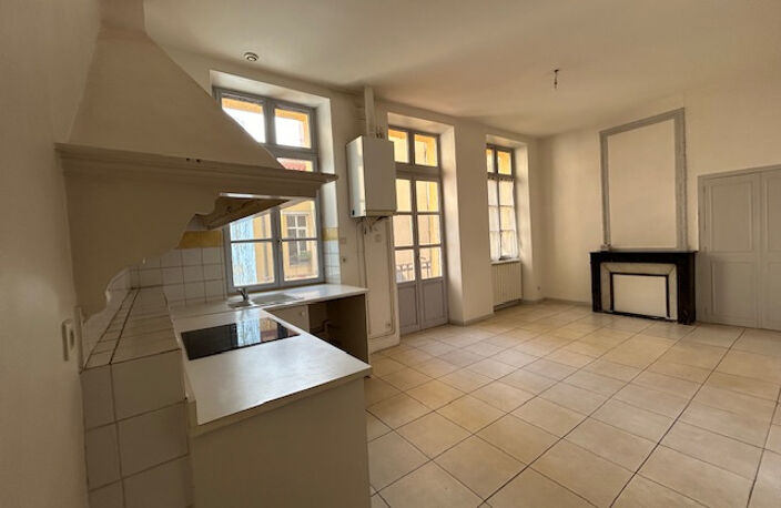 APPARTEMENT T3 CENTRE VILLE 90M2 — photo 3