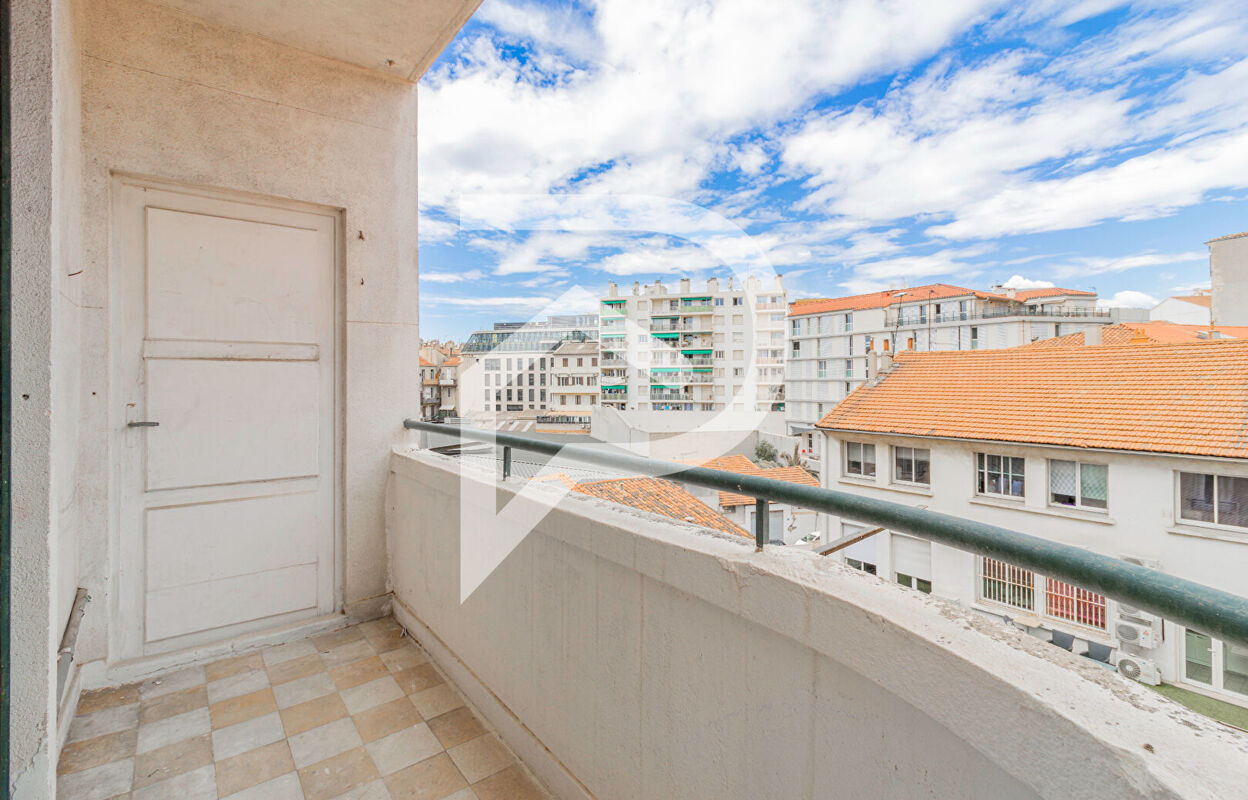 appartement 2 pièces 65 m2 à vendre à Marseille 2 (13002)