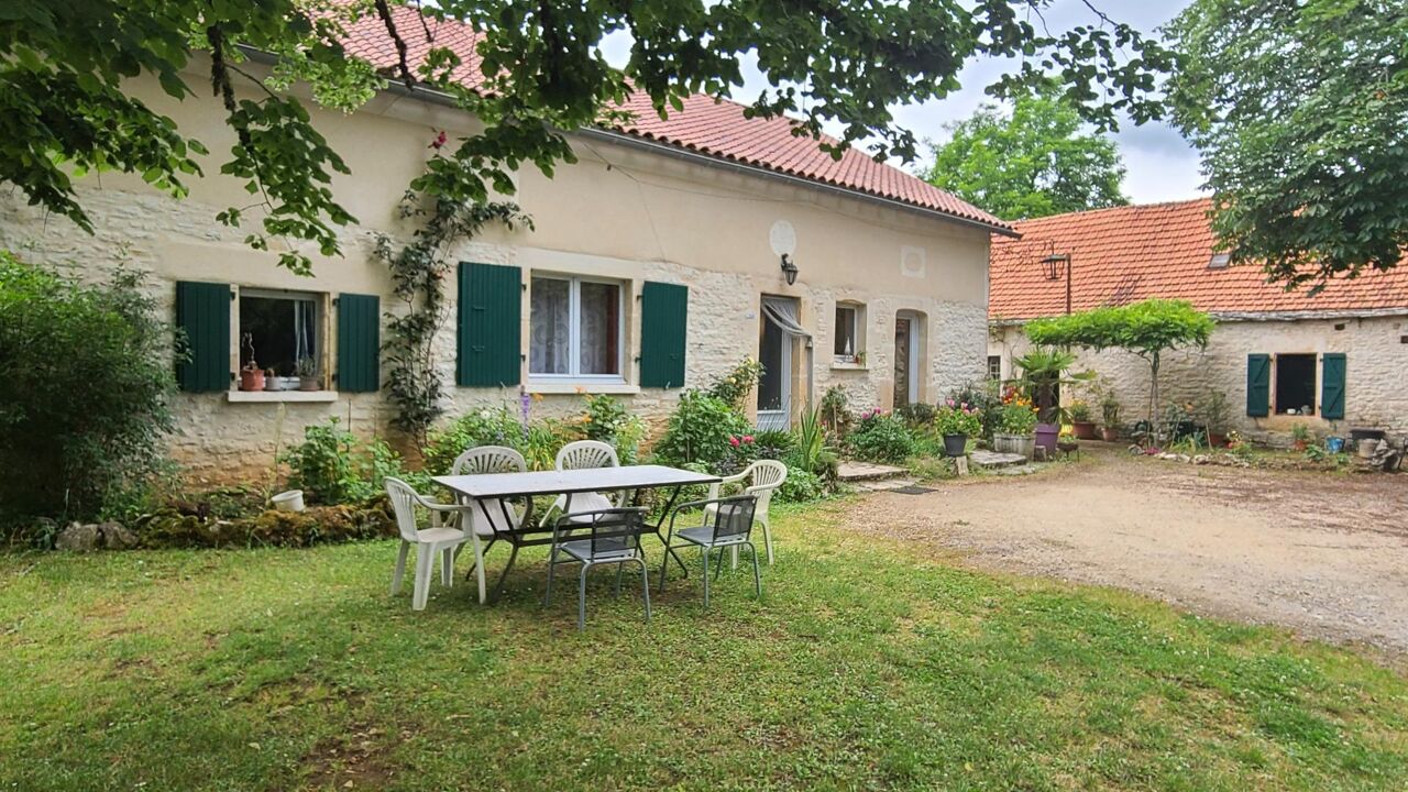 maison 4 pièces 140 m2 à vendre à Montgesty (46150)