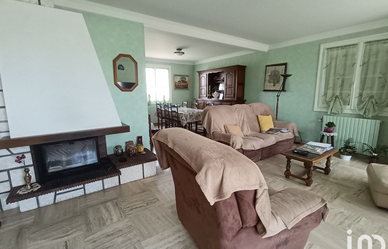 maison 5 pièces 96 m2 à vendre à Thouars (79100)