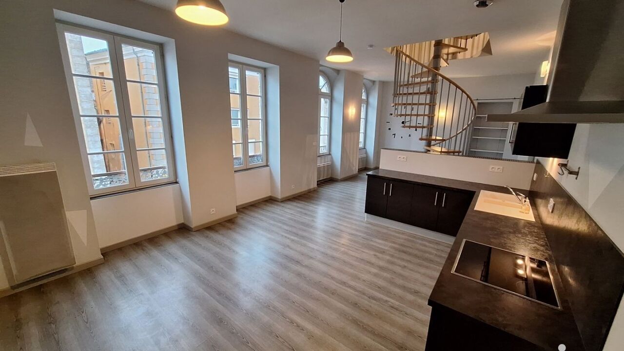 appartement 3 pièces 70 m2 à vendre à Crest (26400)