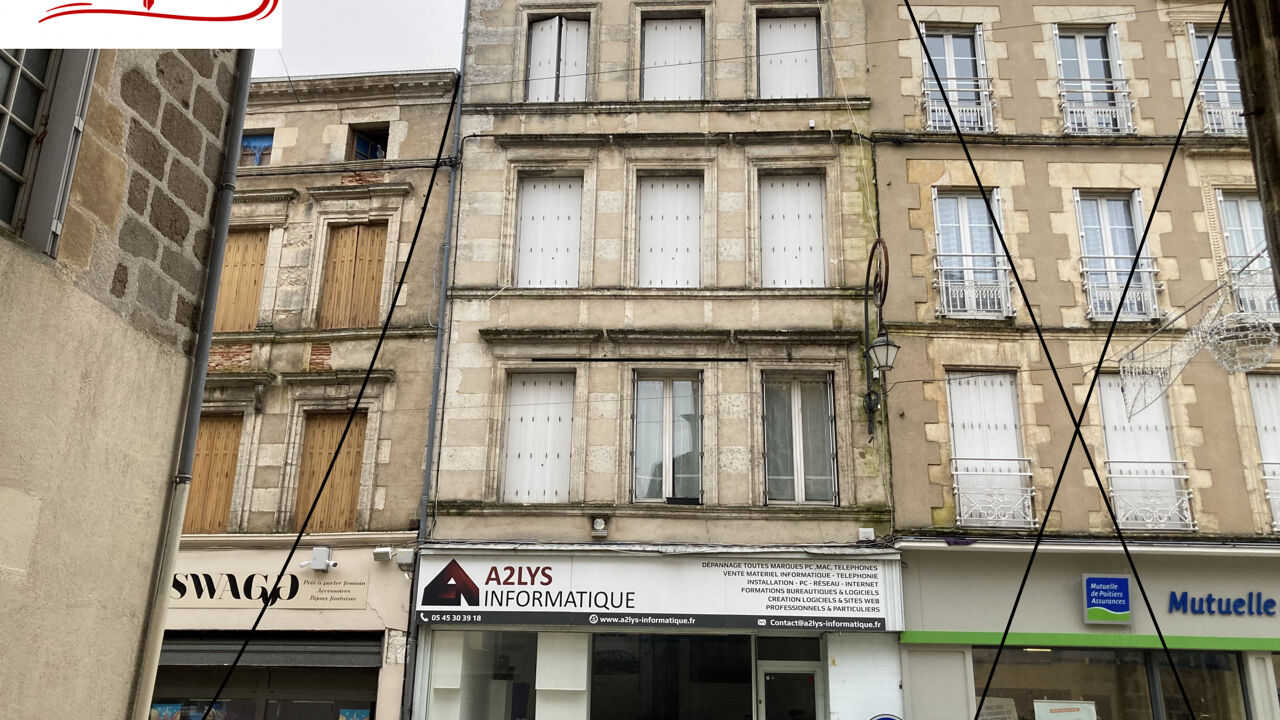 immeuble  pièces 282 m2 à vendre à Confolens (16500)