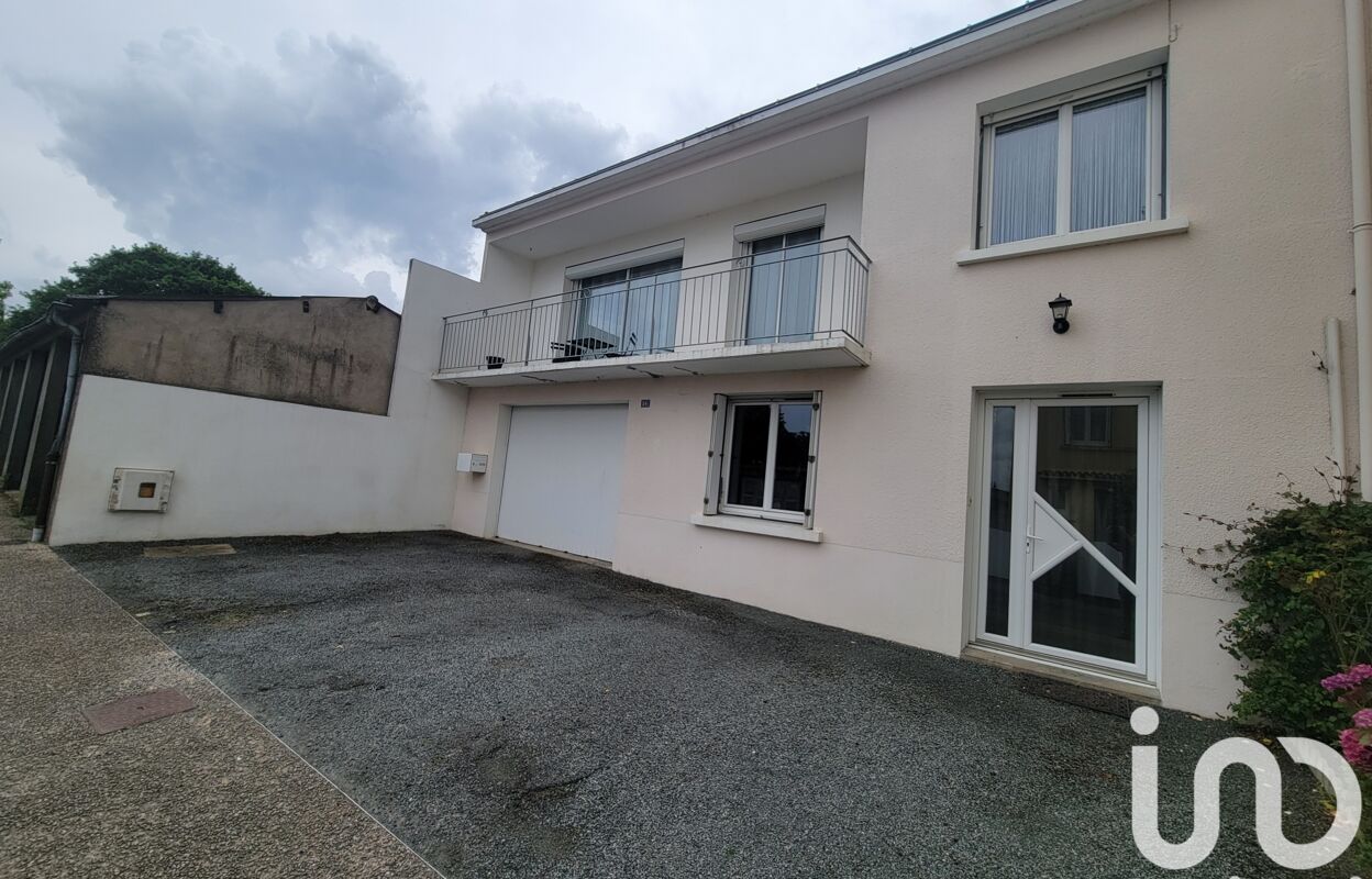 maison 6 pièces 135 m2 à vendre à Pouzauges (85700)