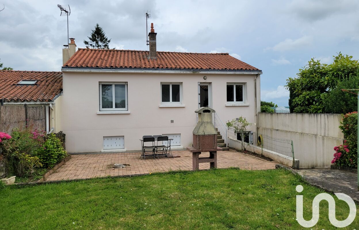 maison 6 pièces 135 m2 à vendre à Pouzauges (85700)