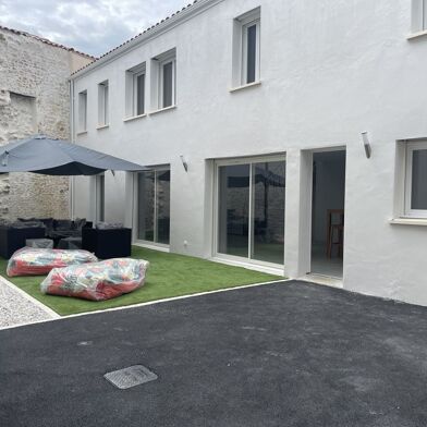 Maison 6 pièces 145 m²