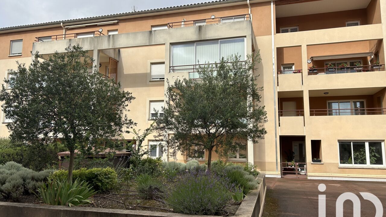 appartement 2 pièces 57 m2 à vendre à Carpentras (84200)