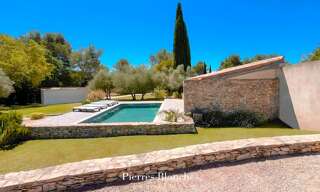 Maison 6 Pièces 225 m² à vendre à Nîmes (30000)