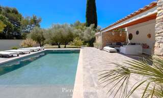 Maison 6 Pièces 225 m² à vendre à Nîmes (30000)