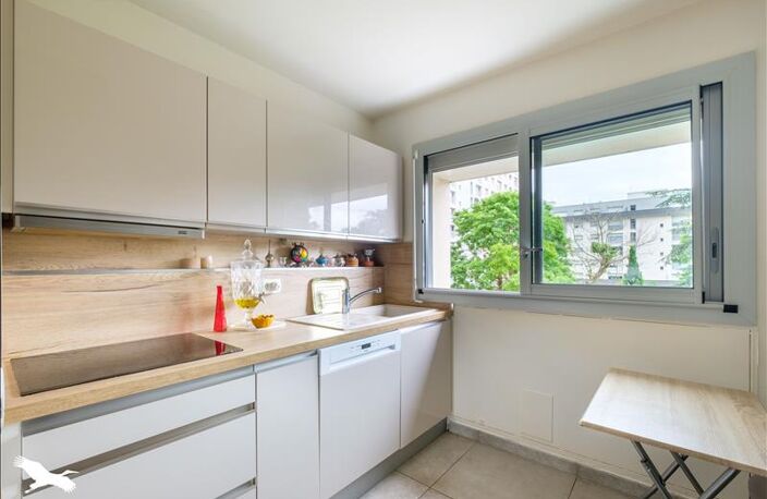 Vente appartement 4 pièces 85 m² Vénissieux (69200) — photo 4