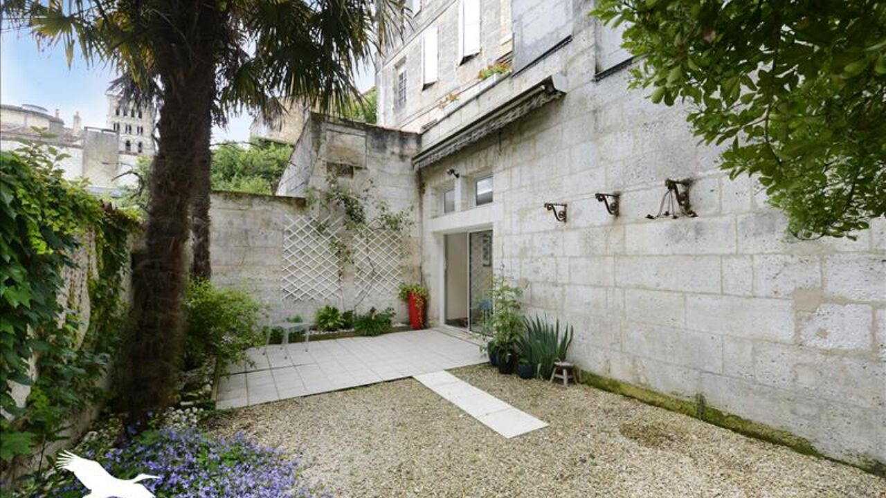 maison 8 pièces 222 m2 à vendre à Angoulême (16000)