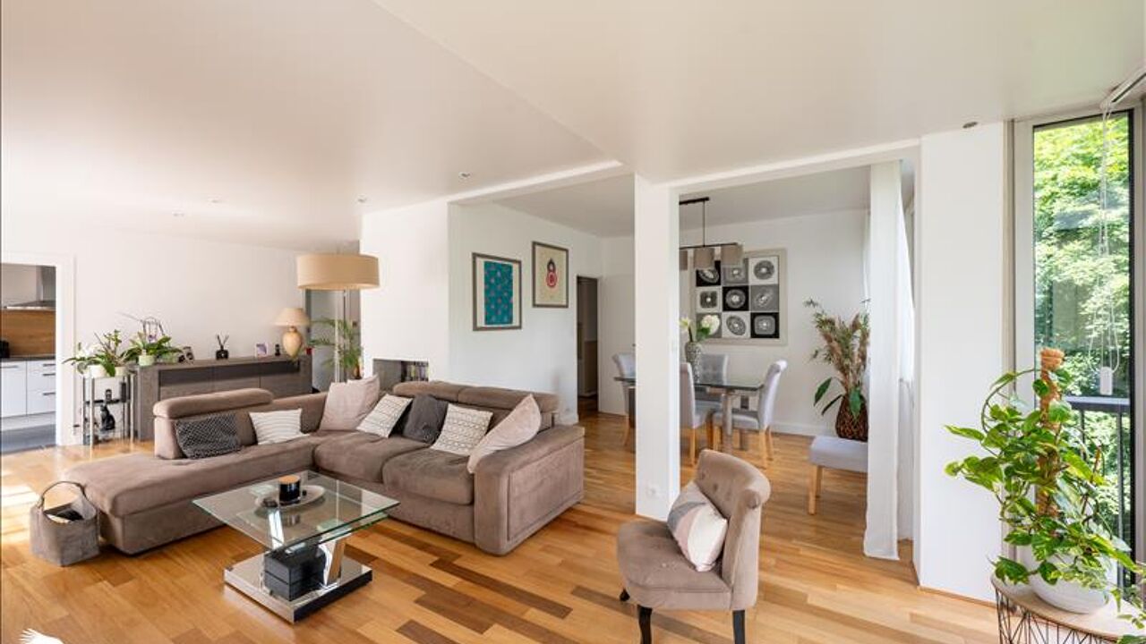 appartement 6 pièces 105 m2 à vendre à Fontenay-le-Fleury (78330)