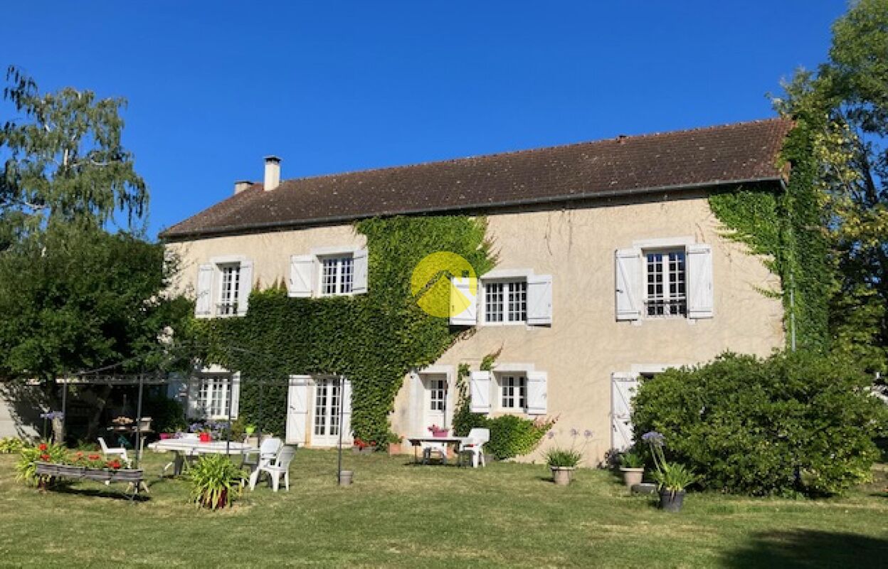 maison 6 pièces 214 m2 à vendre à Les Aix-d'Angillon (18220)