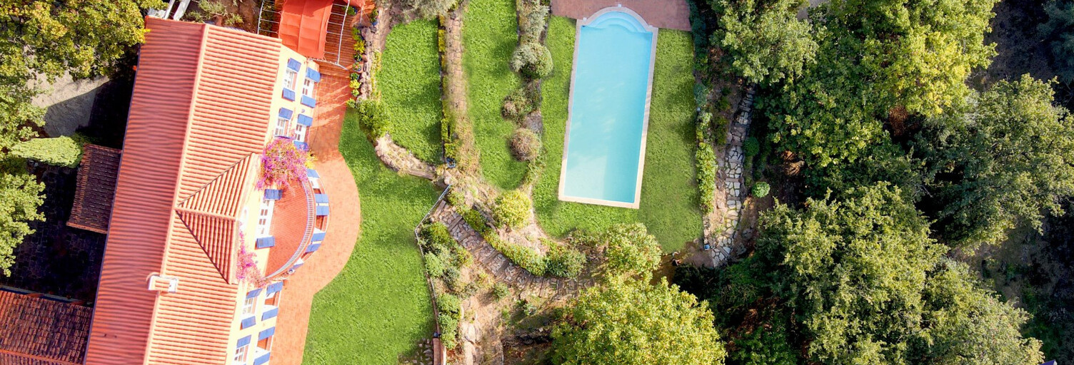 Maison 12 Pièces 385 m² à vendre à Ollioules (83190)