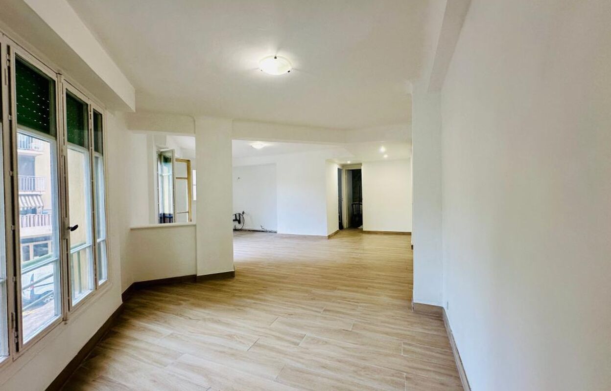 appartement 2 pièces 49 m2 à vendre à Nice (06300)