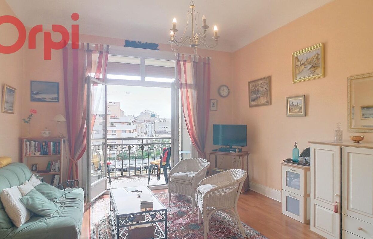 appartement 2 pièces 58 m2 à vendre à Vichy (03200)