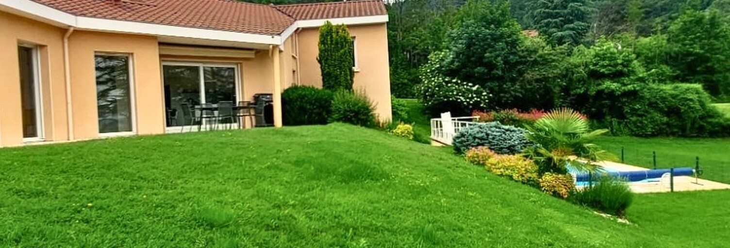 Maison 8 Pièces 221 m² à vendre à Saint-Paul-en-Cornillon (42240)