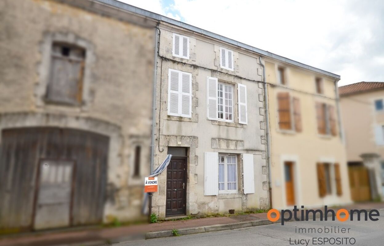 maison 5 pièces 126 m2 à vendre à Saint-Claud (16450)