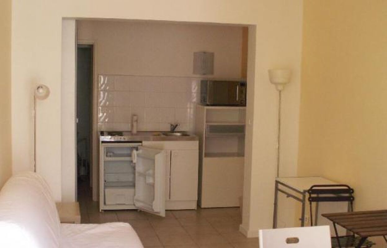 appartement 1 pièces 24 m2 à louer à Nîmes (30000)